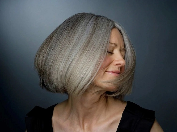 entretien cheveux gris femme