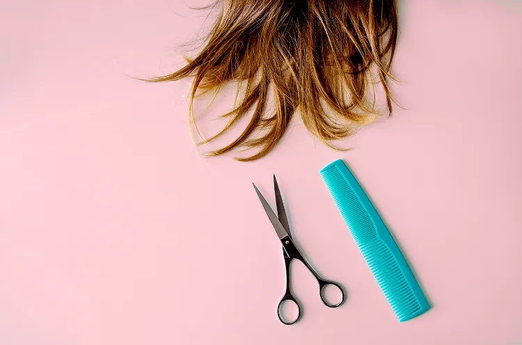 fréquence coupe cheveux femme 2022 comment couper ses cheveux soi meme