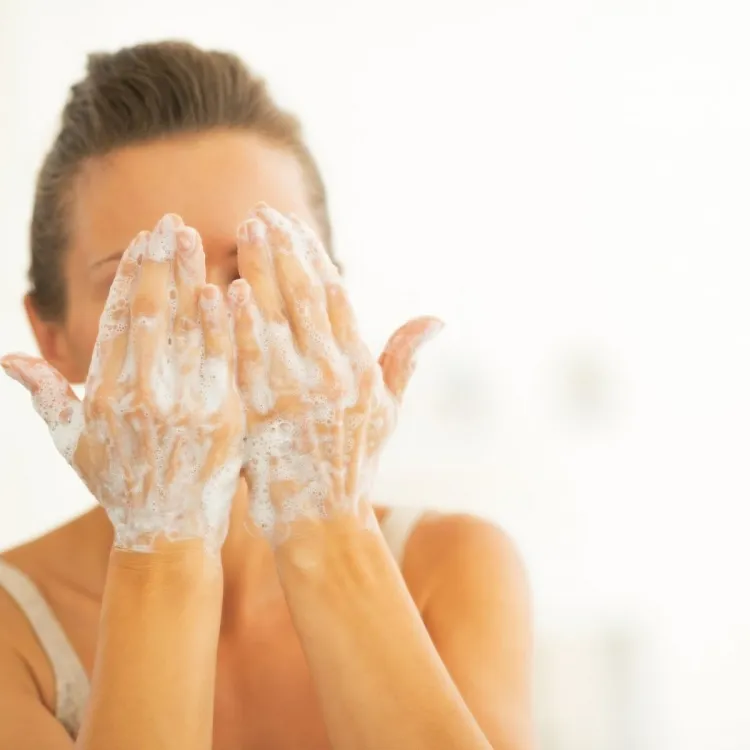 nettoyer son visage naturellement garder peau claire pores obstrués imperfections tenaces