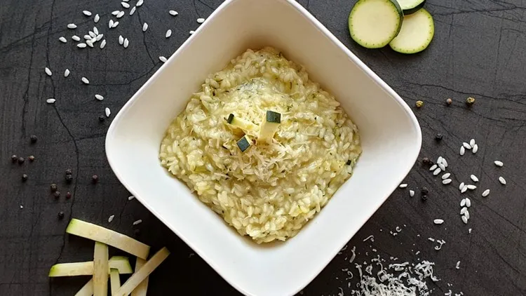Zucchini recipe with risotto with summer cooking 2022