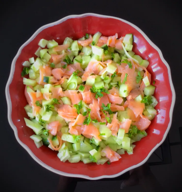 recette de salade de concombres au saumon 2022