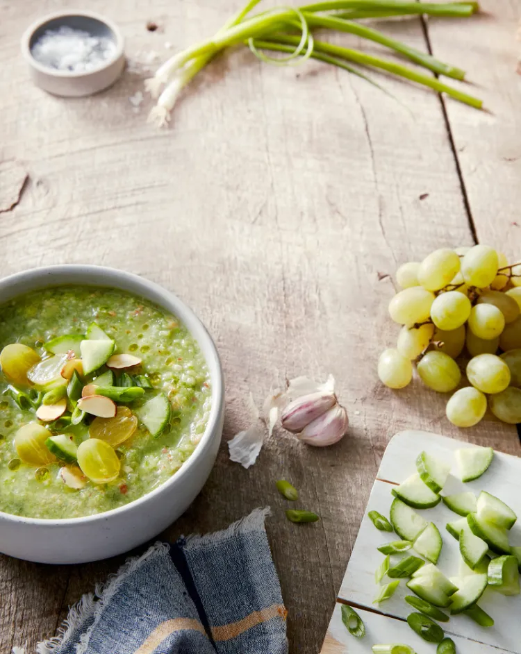 recette gaspacho concombre raisin rafraichissant light été