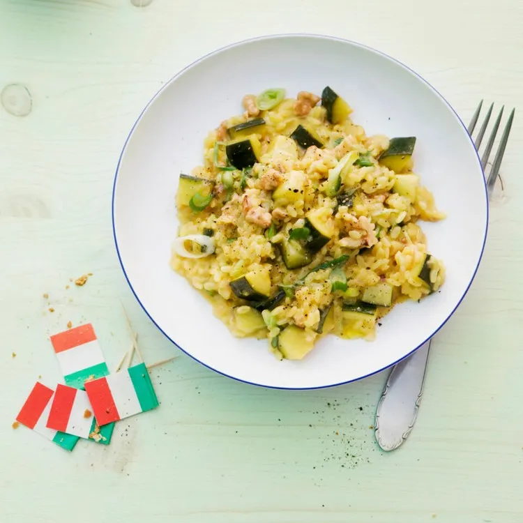Quick and easy recipe for zucchini risotto, summer 2022