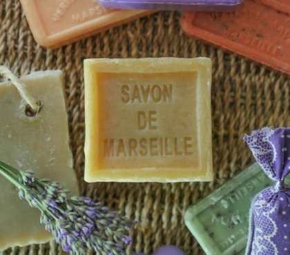 vaisselle au savon de marseille préparer un lessive maison