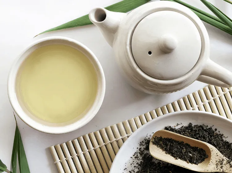 boire quel type thé pour perdre du poids thé blanc délicat brule graisses
