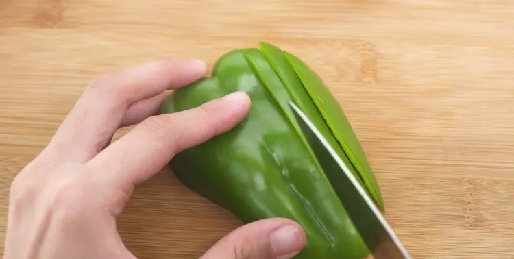 how to cut green pepper thin slices top bottom reserve other uses