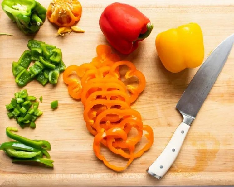 how to cut a red bell pepper full of vitamins ca iron potassium fiber folic acid