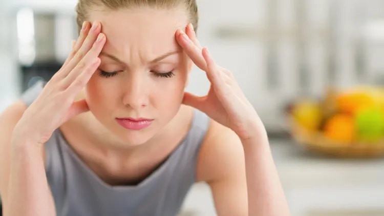 What causes migraine in 2022?