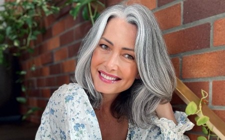 Comment paraître jeune avec des cheveux blancs
