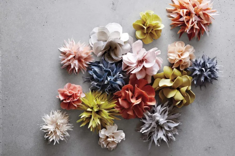comment faire des fleurs en tissu tutoriel dahlia pensées textile