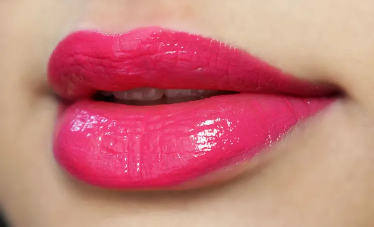 quel rouge lèvres adopter maquillage tendance été 2022 Barbiecore makeup