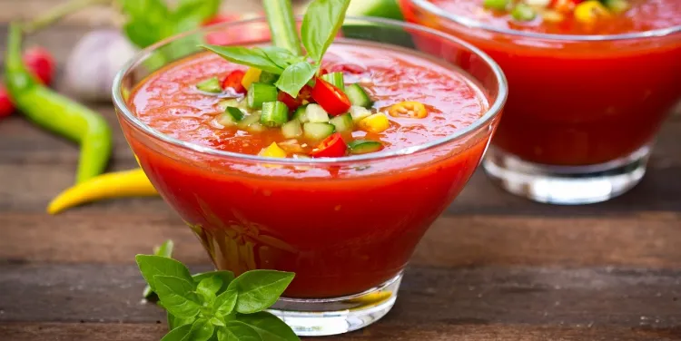recette gaspacho tomate concombre verre quelques étapes faciles rapides