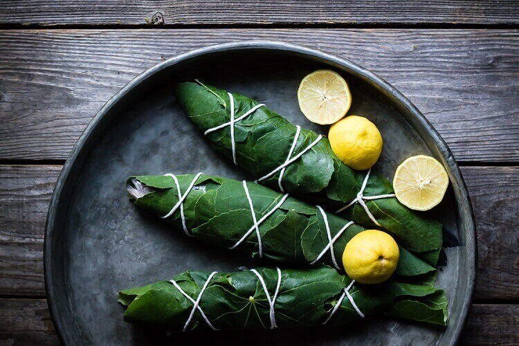 recettes avec feuilles figuier bar poisson papillote envloppé citron