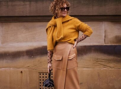 tenue tendance mode automne-hiver 2022 femme 50 ans originale rentree