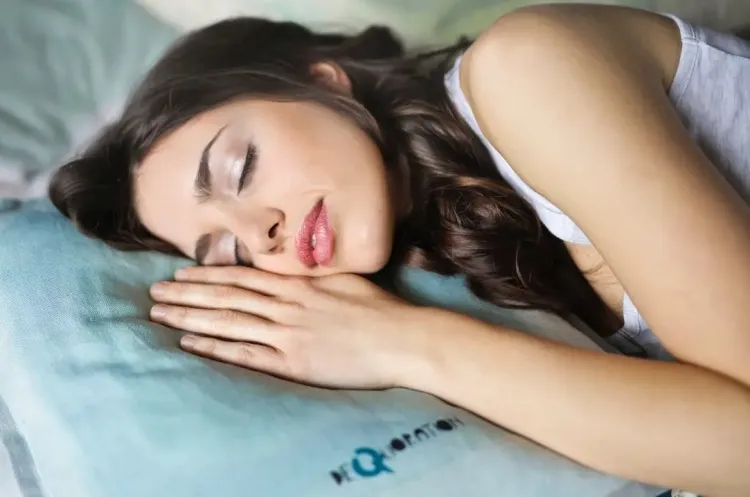 how to fall asleep quickly when you're not tired
