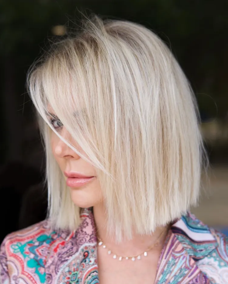 coupe de cheveux coiffure femme 50 ans blonde automne hiver 2022