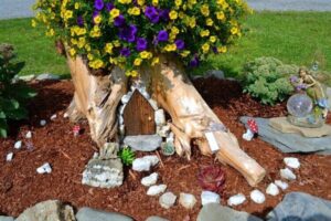 deco jardin avec souche d'arbre jardinière
