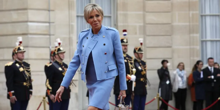 style Brigitte Macron tendance 2022