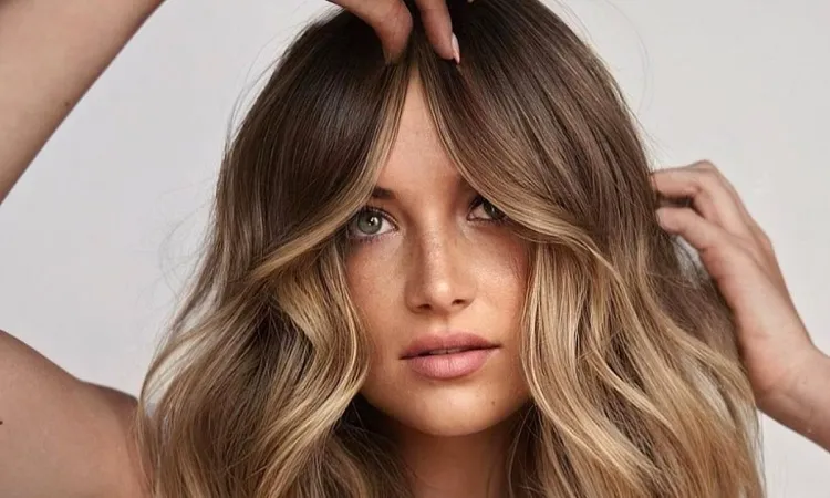 tendances balayage femme automne 2022