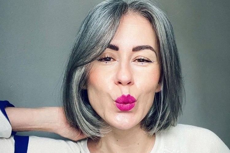 Quelles mèches sur cheveux gris-blanc sont les plus flatteuses ? 4