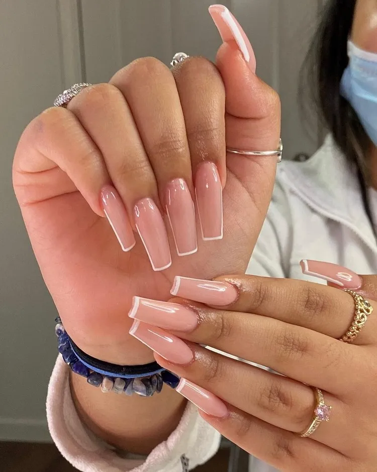 comment adopter la french manucure nude coffin nails