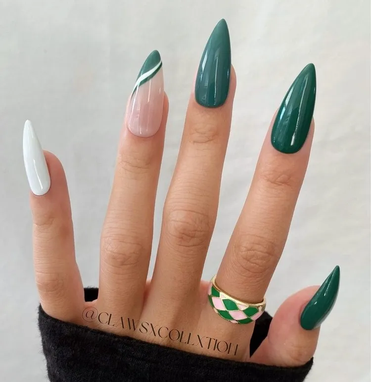 deco ongles hiver 2022 nail art vert et blanc forme en stiletto