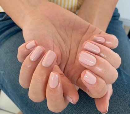 nude nails 2022 tendance nail art simple ongles naturels