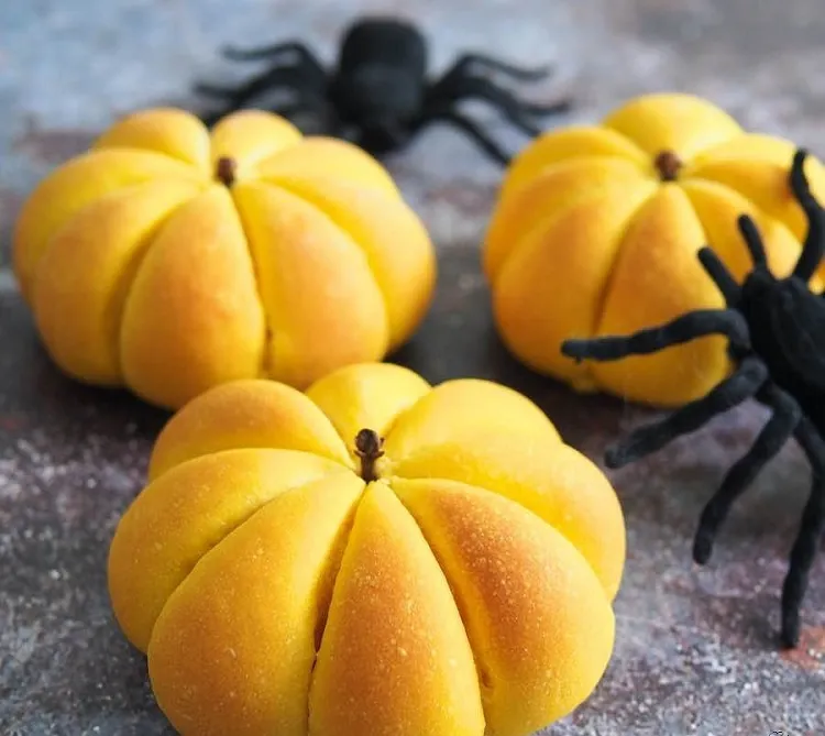 recette brioches végétaliennes gateau citrouilles halloween 2022 pumpkin buns
