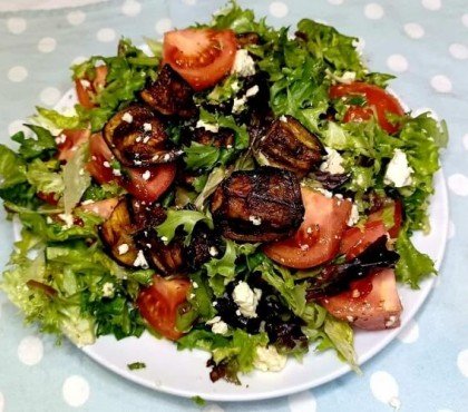 salade de légumes d’automne aubergines rôties poivron oignon ail