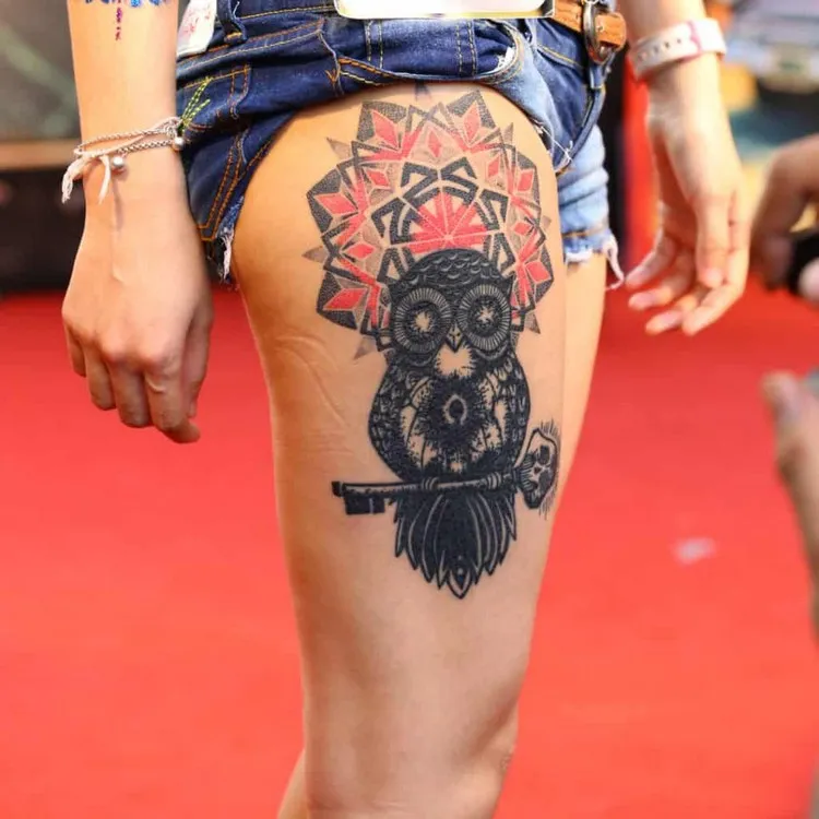 owl tattoo woman thigh large tattoo