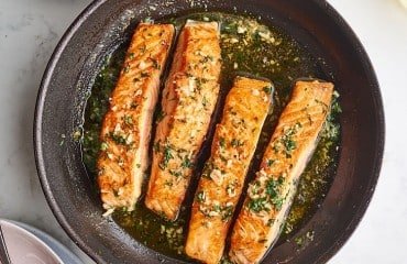 cuire pave saumon a la poele recettes poivre beurre