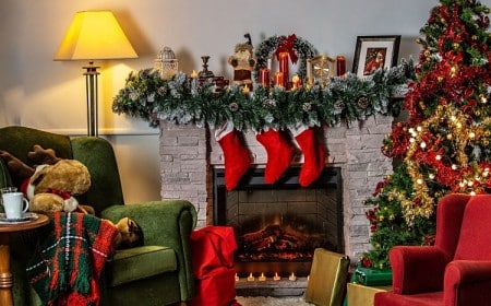 deco noel 2022 rouge vert sapin feu idees interieur
