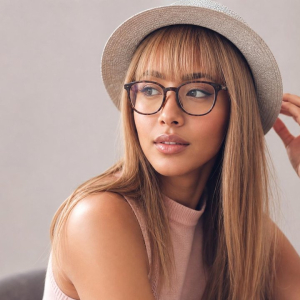 frange lunettes idees coiffure femme