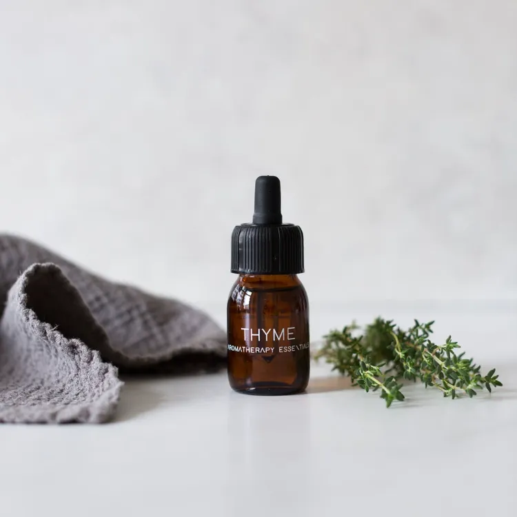 huile essentielle contre toux sèche thyme extraits naturels remède grand-mère