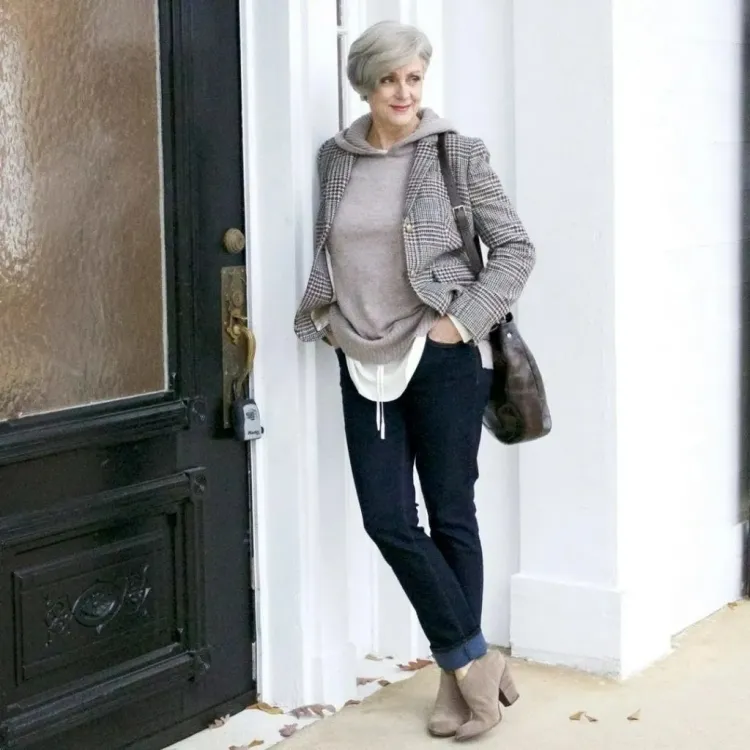 mode pour femme de 50 ans troquer pull oversize peu attrayant contre pull maille rayée