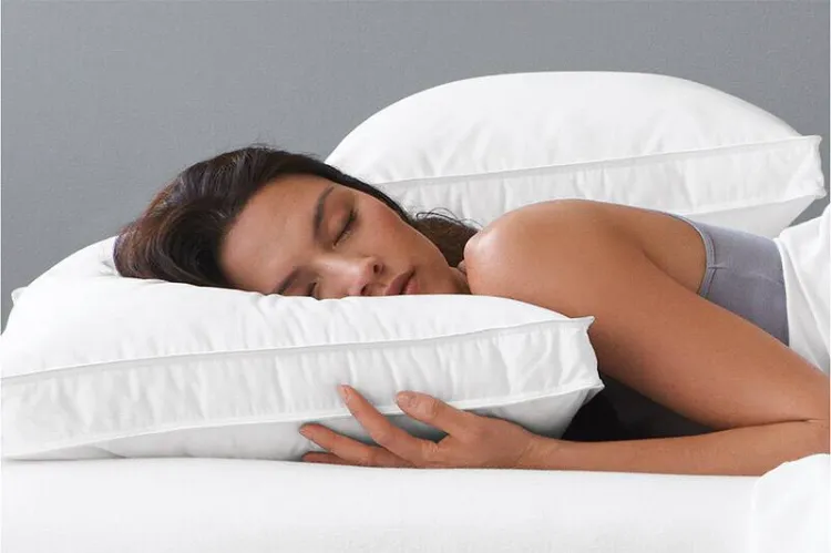quel meilleur oreiller pour dormir facteurs essentiels choix duvet mousse mémoire