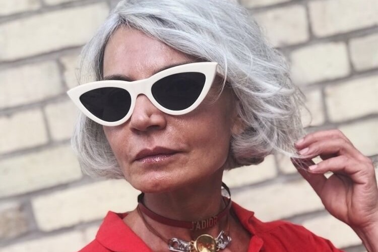 quelle coupe de cheveux pour rajeunir une femme de plus de 50 ans