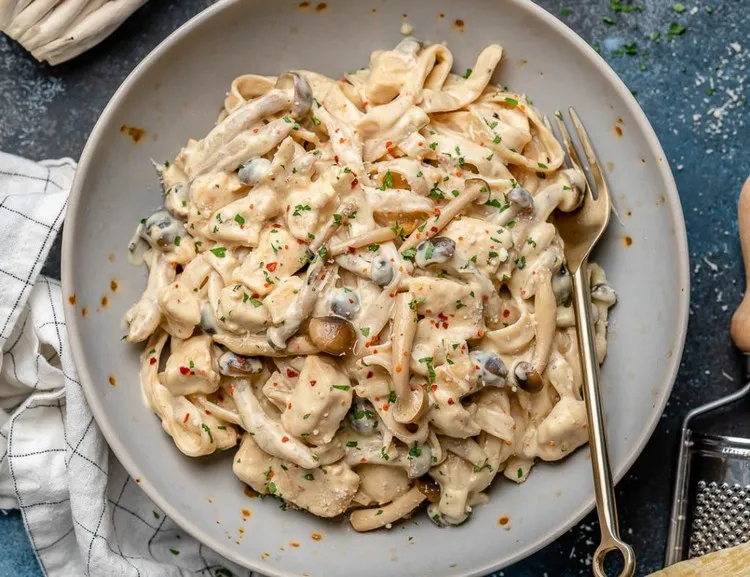 recipes with mushrooms fall 2022 cream pasta idea complete dish
