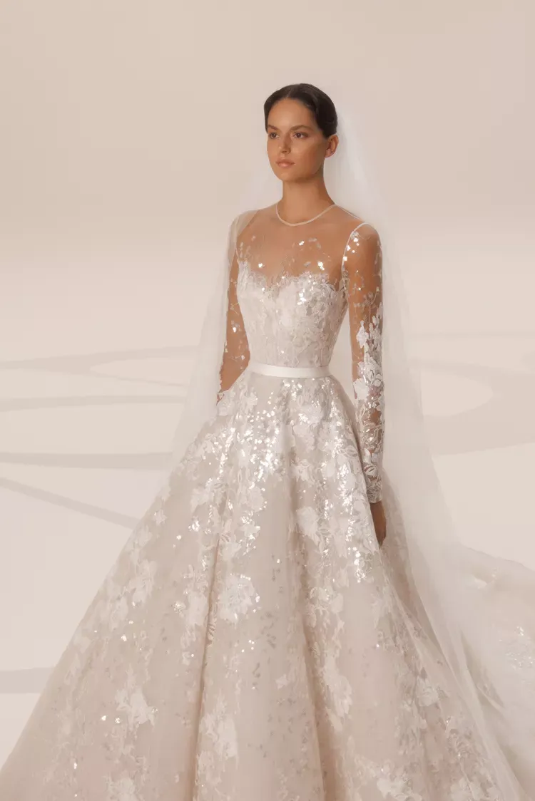 robe de mariée dentelle hiver 2022 2023 elie saab bridal collection
