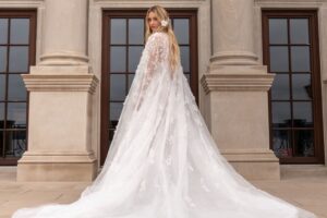 tendances robe mariage d'hiver 2022 2023 modeles femme fashion week haute couture