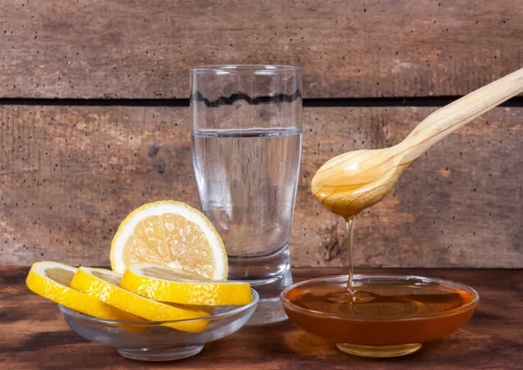 boire eau chaude citron et miel pour maigrir honey diet régime alimentaire minceur régime miel tendance 2022