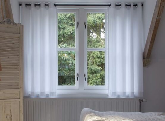comment mettre des rideaux quand il y a un radiateur tendance 2022