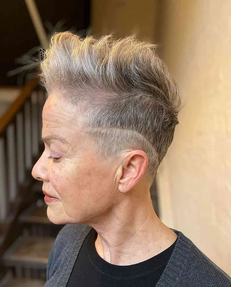 coupe pixie cheveux fins femme 50 ans