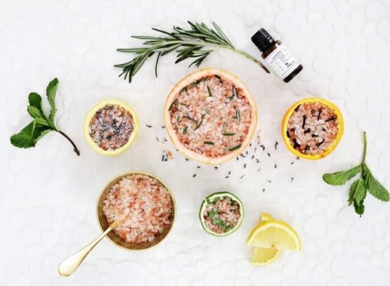diffuseur d'huiles essentielles fait maison agrumes gros sel épices extrait