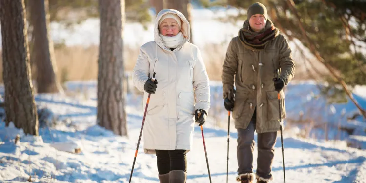 faire sport froid comment entrainer extérieur hiver habiller marche nordique