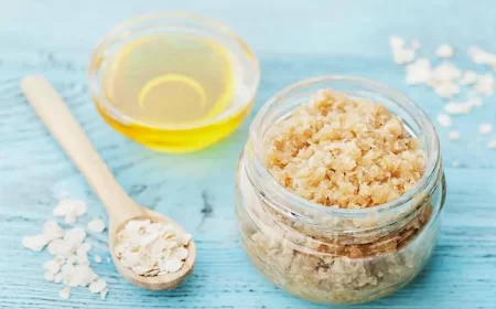 gommage visage peau mature fait maison soins anti-âge femme 50 ans et plus