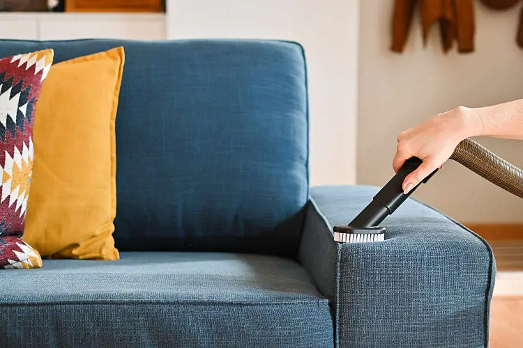 Nettoyage canapé domicile - Ravivez tissus d'ameublements