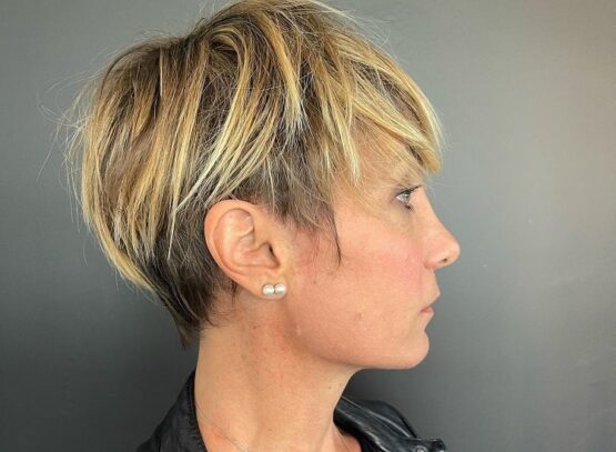 quelle coupe dégradé femme de 50 ans choisir en 2023 pour paraitre plus jeune