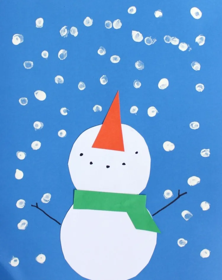 bricolage hiver facile enfants maternelle bonhomme neige flocons collage tampons