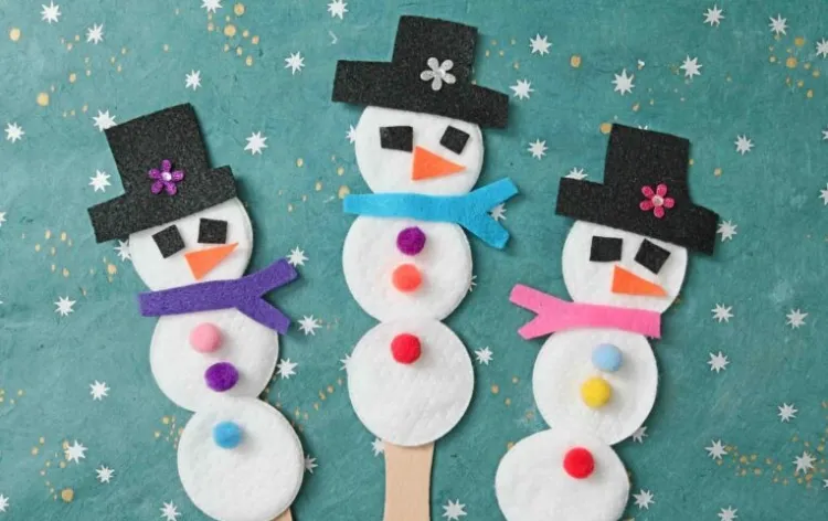 bricolage hiver facile enfants maternelle marionnettes bonhomme neige disques coton